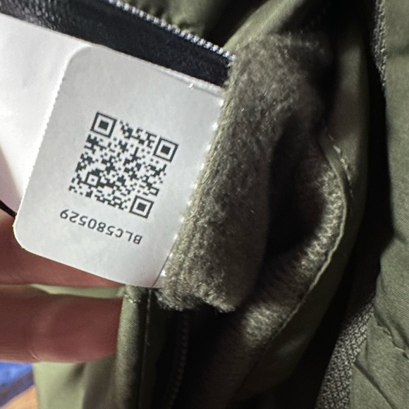 The North Face Insulated Reversible Jacket - Picture 7 of 10